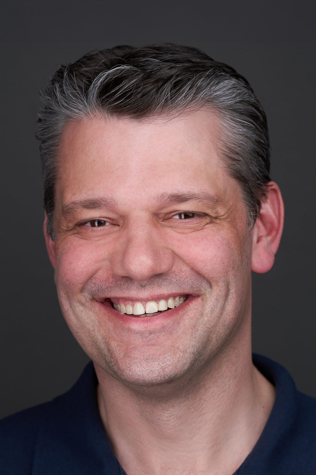 Dr Anthony Claes